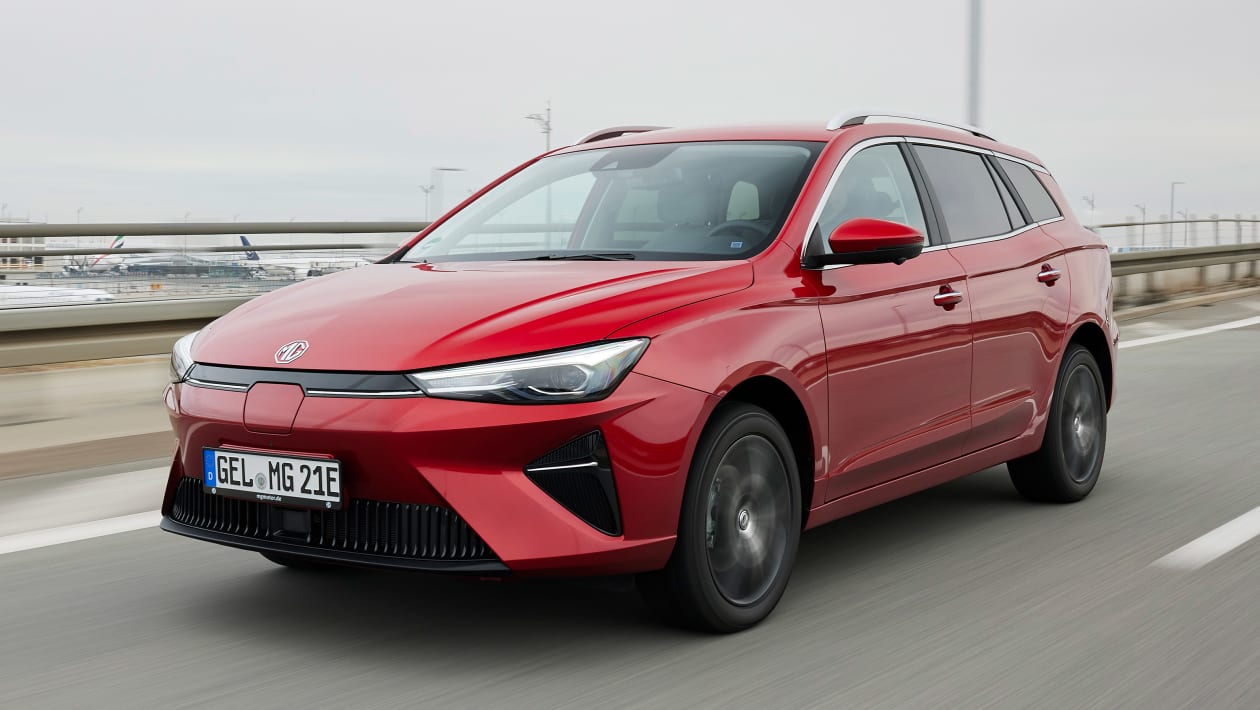 MG 5 EV estate review pictures Carbuyer